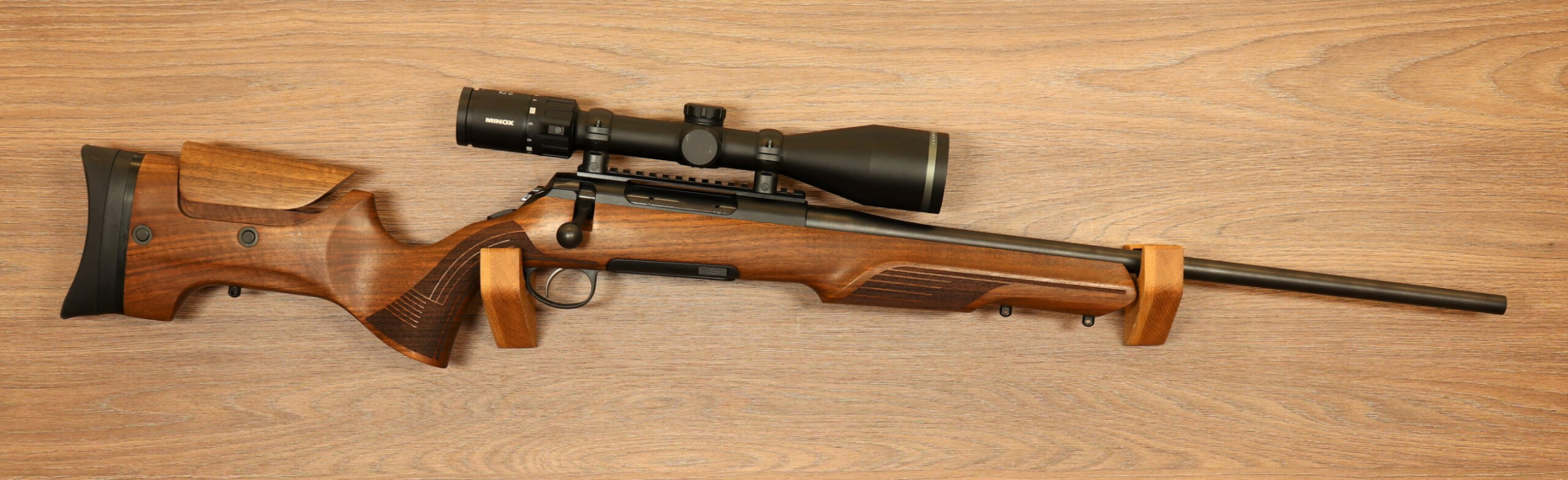 Matterhorn - Nussbaum + ZF Minox ZE5.2 3-15x56