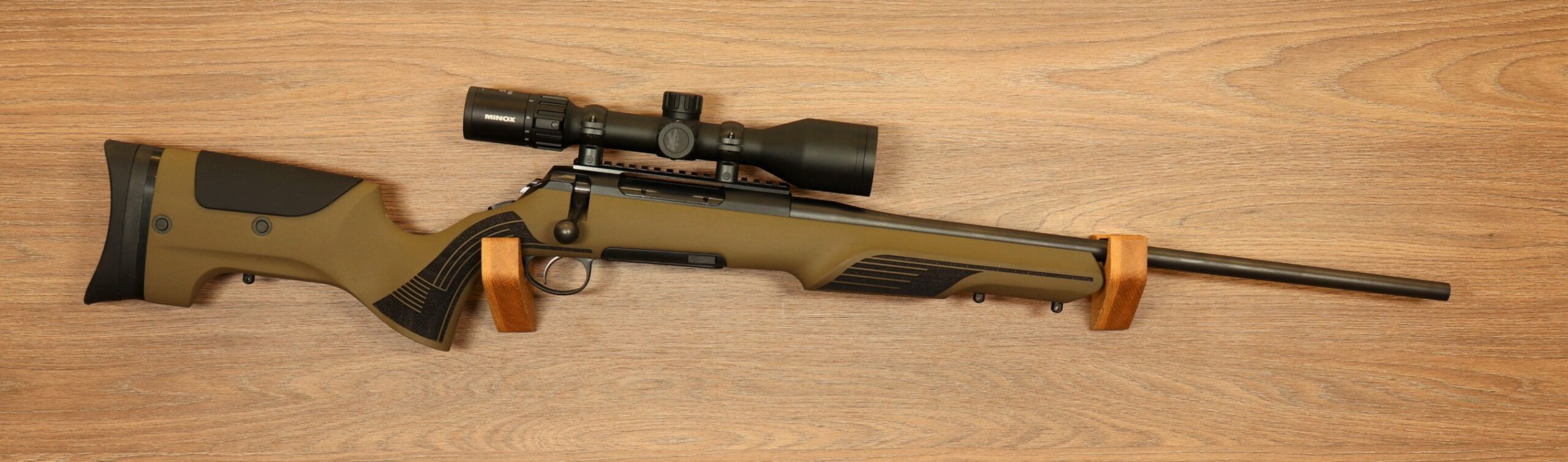 Matterhorn Touch Green + ZF Minox ZX5i 2-10x50