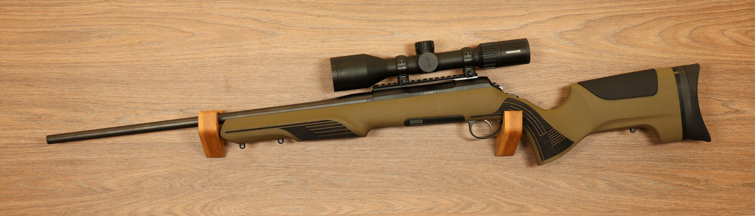 Matterhorn Touch Green + ZF Minox ZX5i 2-10x50