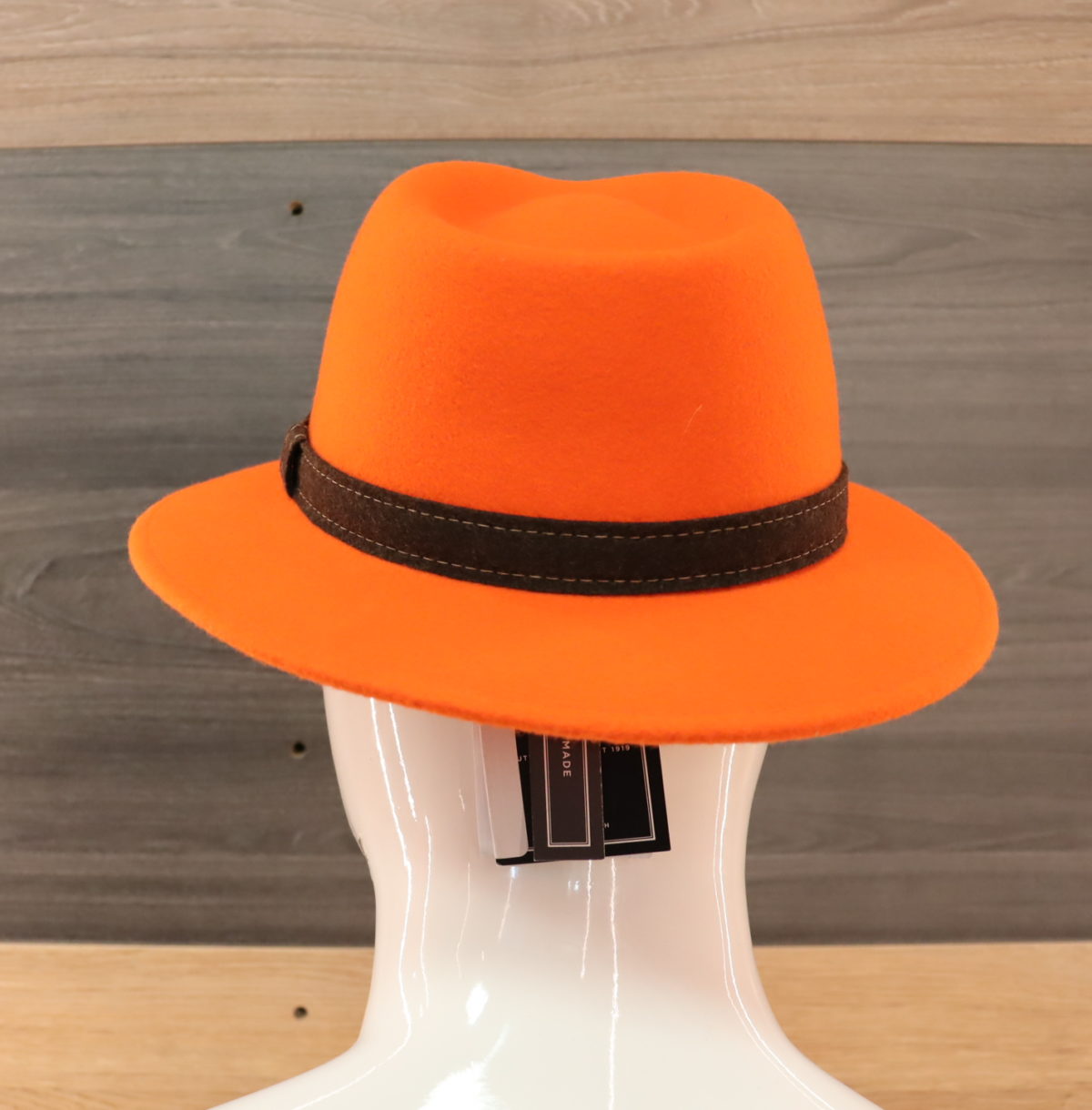 Chapeau Fedora City Wollfilz Orange-Braun avec flip protège oreille