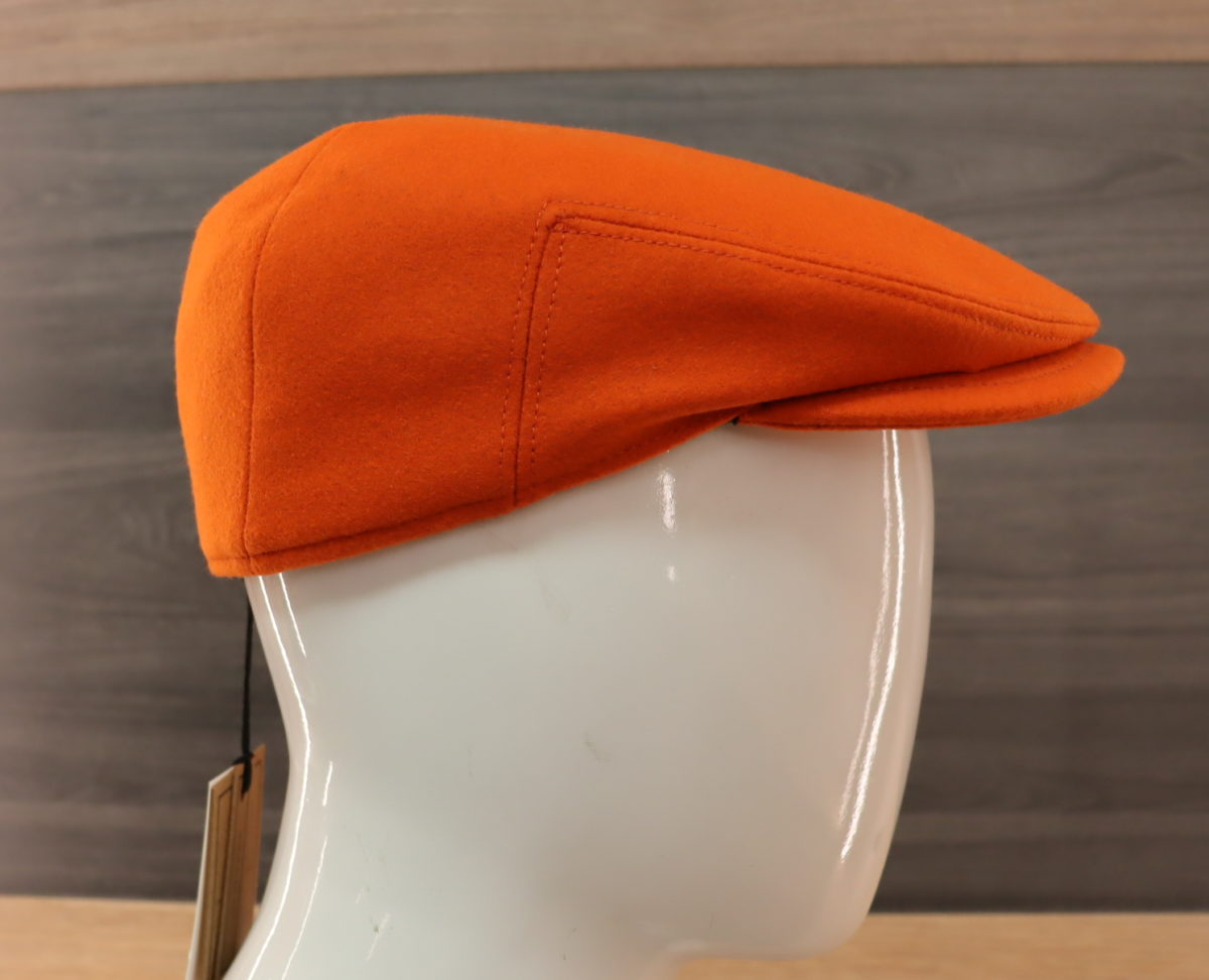 Casquette Orange-Braun avec flip protège oreille