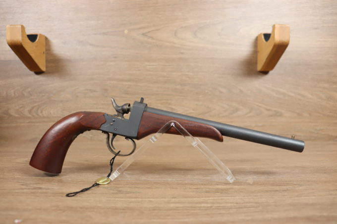 SALOON