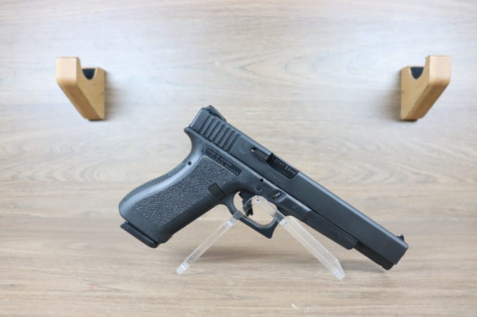 G24