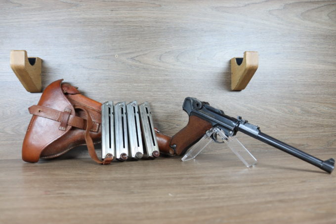 Artillerie Avec Holster et 5 magasins