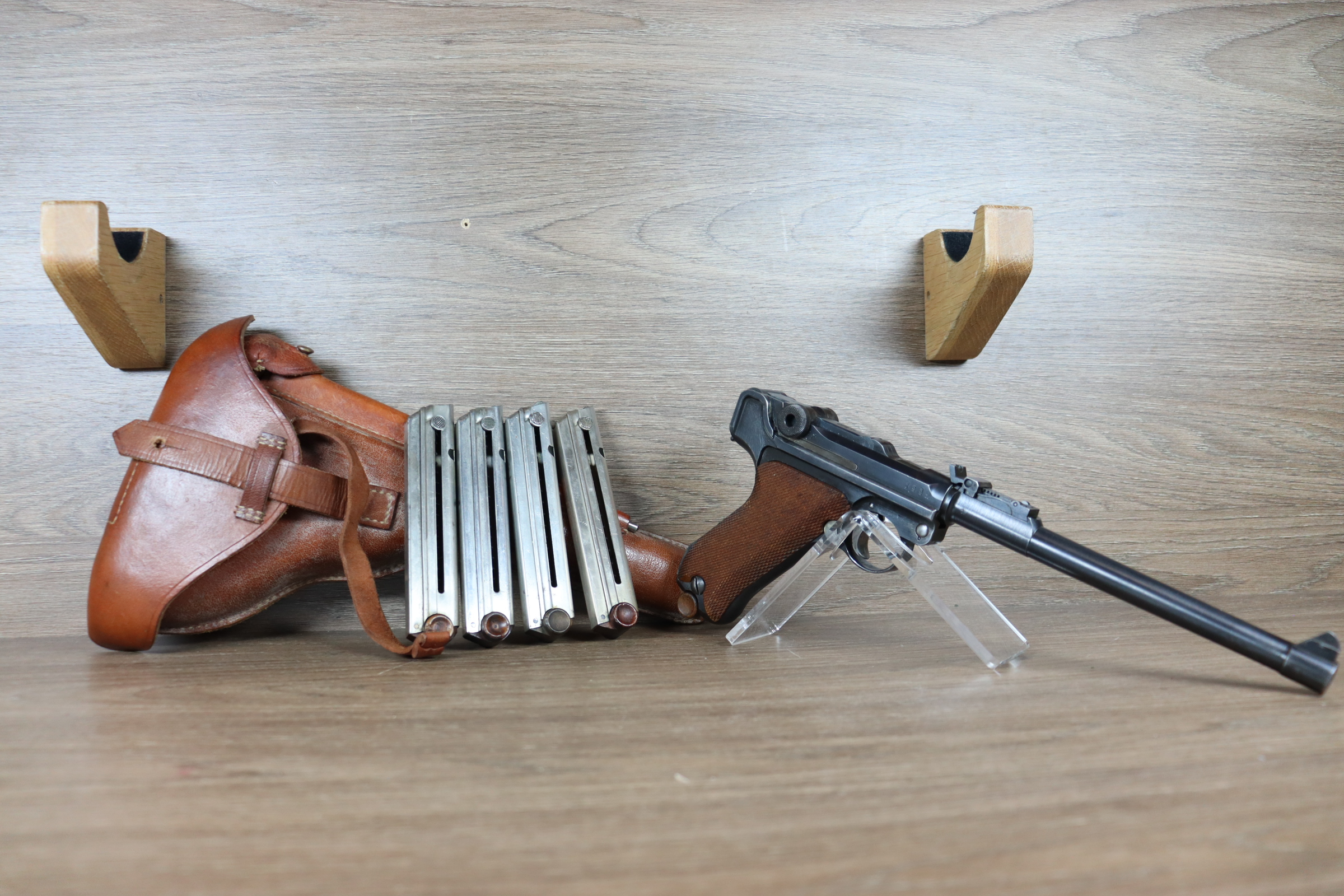 Artillerie Avec Holster et 5 magasins