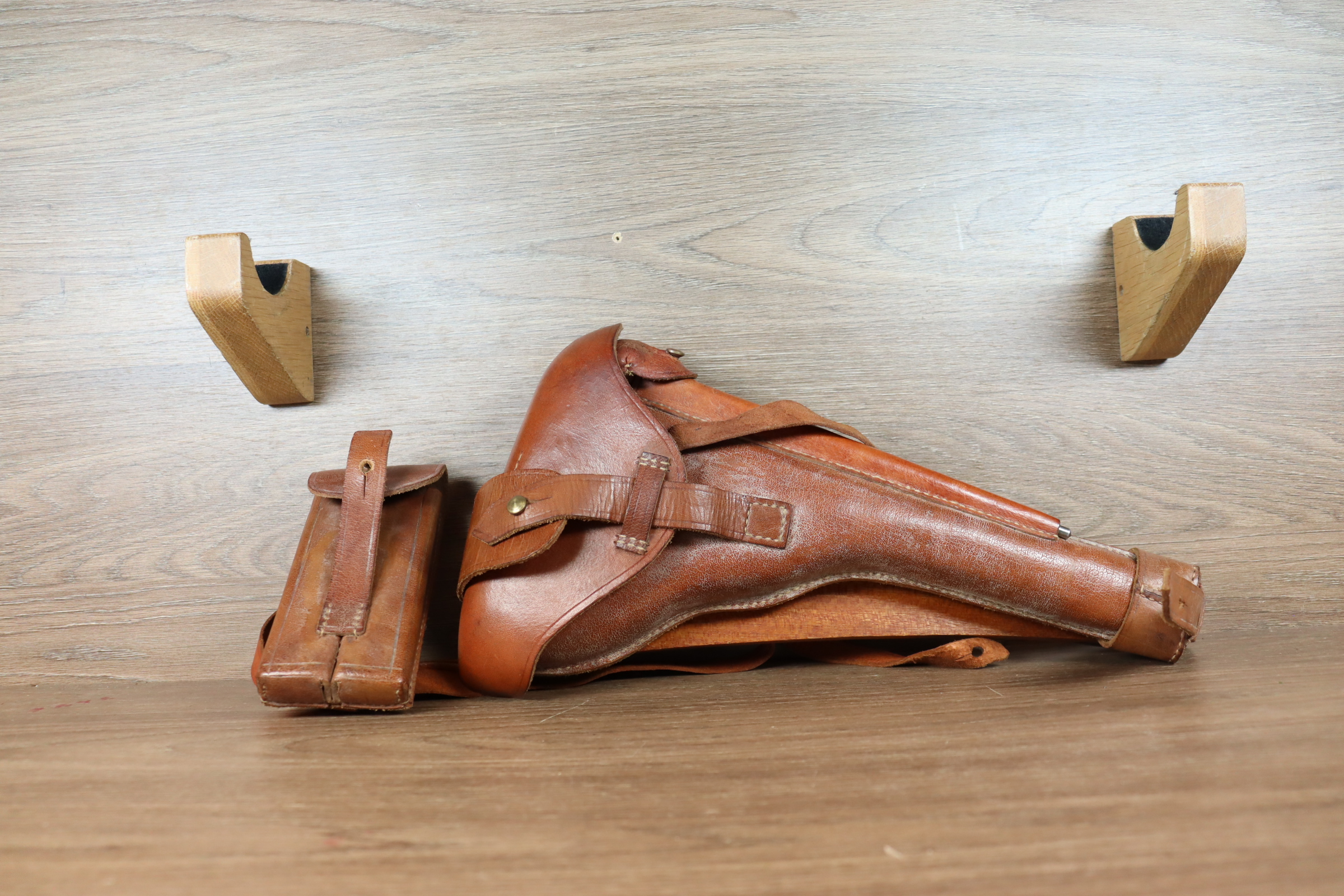 Artillerie Avec Holster et 5 magasins